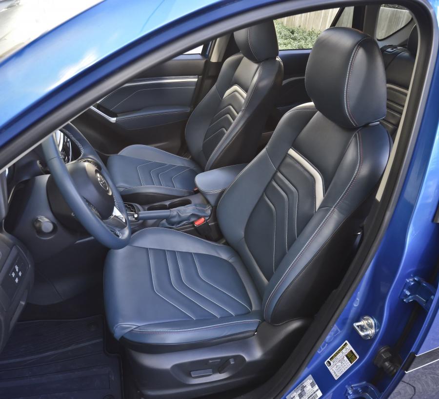  Mazda CX-5 180 Concept 2012 года  (фото 14 из 25)